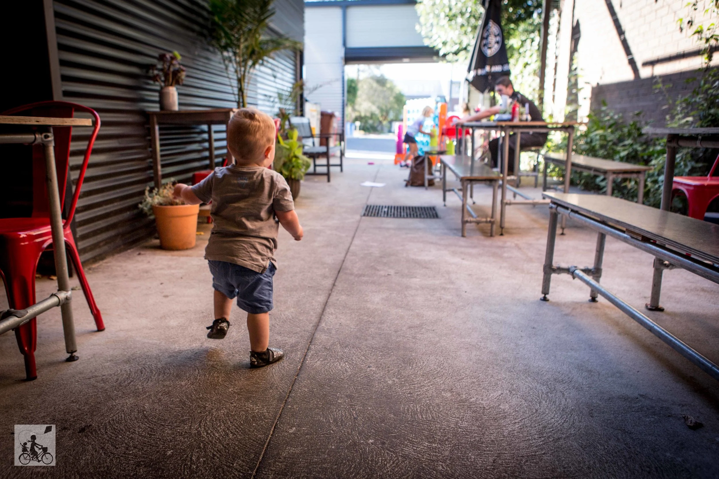 Flame trees burger online bar